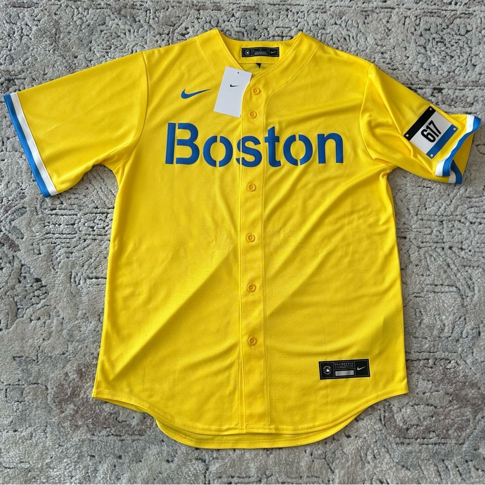 $140 Nike BOSTON RED SOX City Connect Full Button Baseball Jersey Men’s Medium